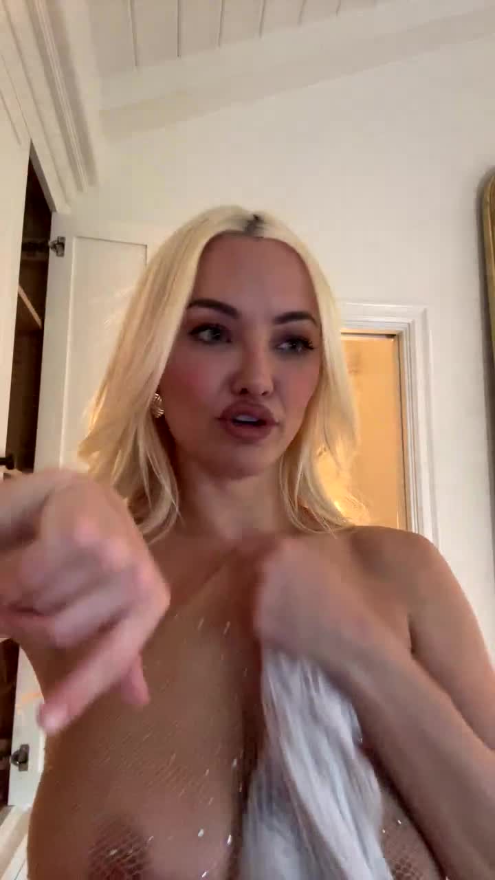 Lindseypelas Video #8EvFmV