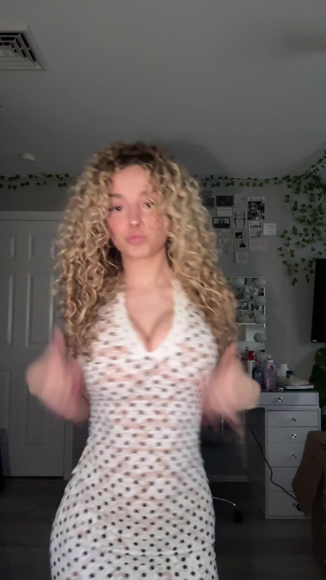 Kirapregiato Video #3PBuUs