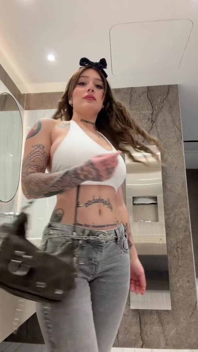 iamrolii Video #8EZrrU