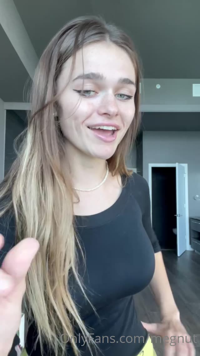 Megnutt Video #8smSky