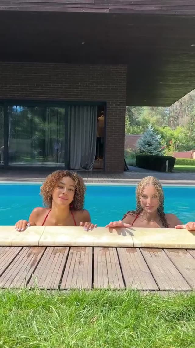 Zoeycurly Video #3uBjuL