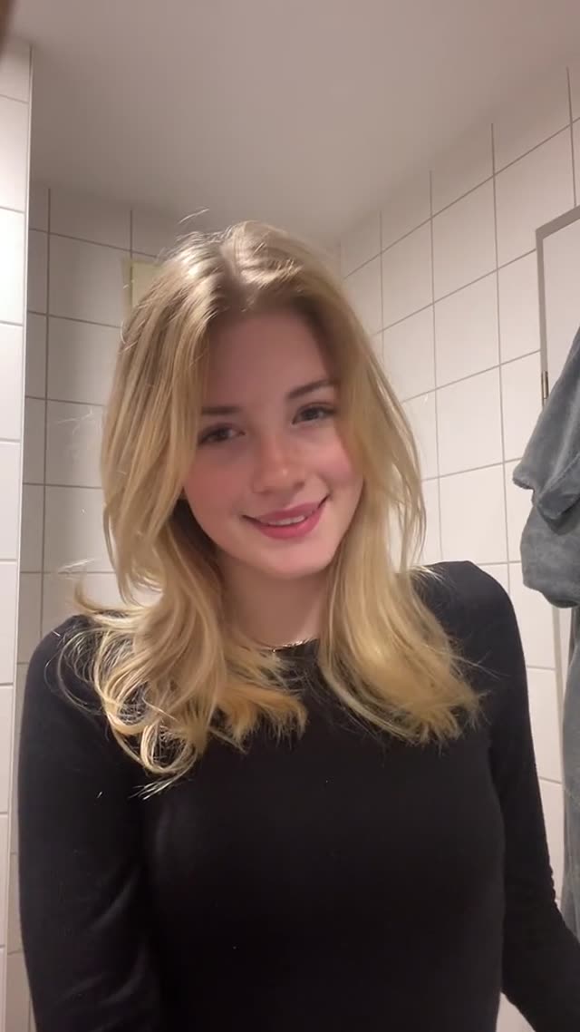 Fabienne0805 Video #8yDwbM