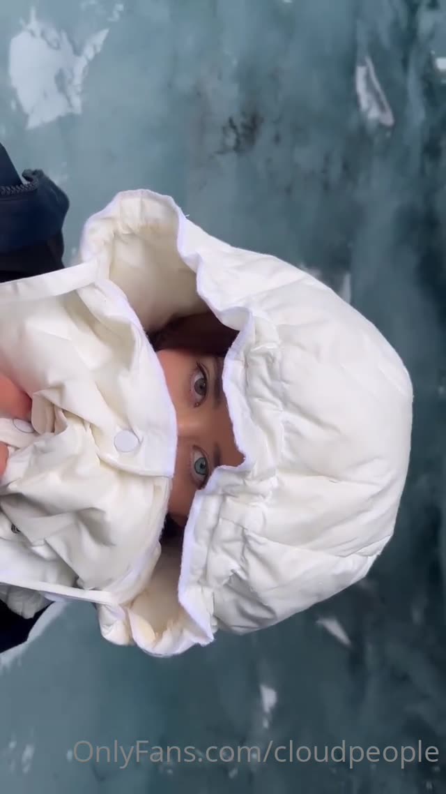 Krotchy Video #6UkYNN