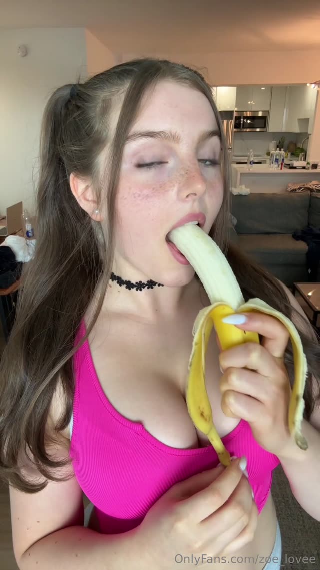 Zoealoneathom Video #5J6y8A