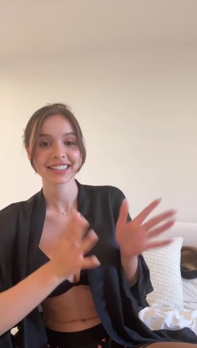 Sophiemudd Video #9JHZ5Z