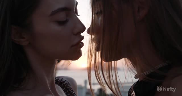 Solazolareal Video #6tX9ME