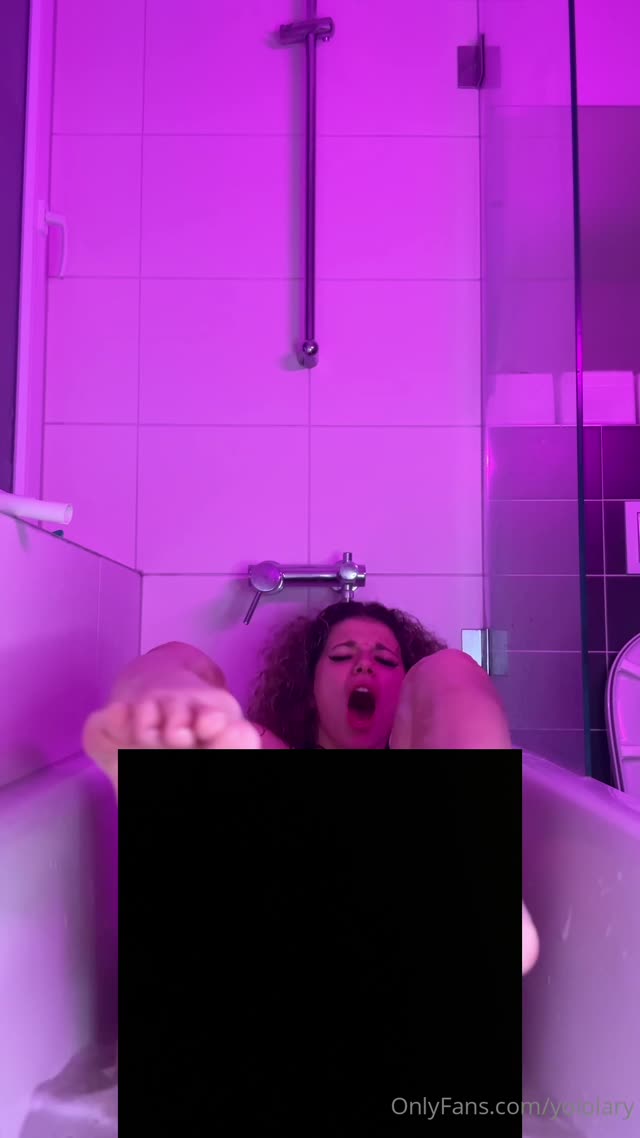 Yololaryy Video #7KEn8b