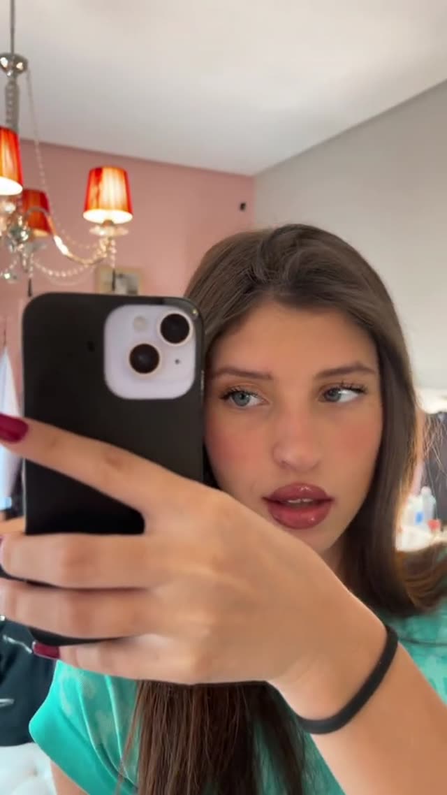 Louisarainx Video #5w4HVe