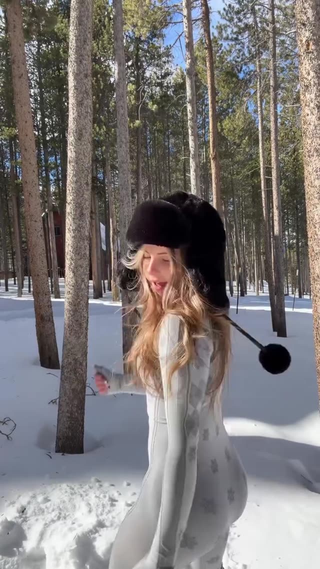 Piperrockelle Video #7MLNju