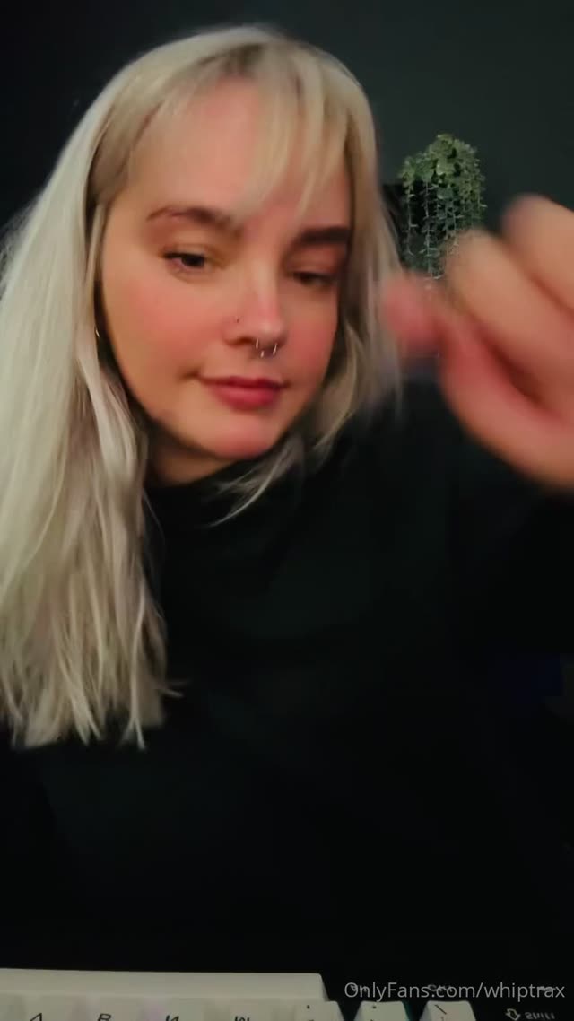 Whiptrax Video #ZtNqH