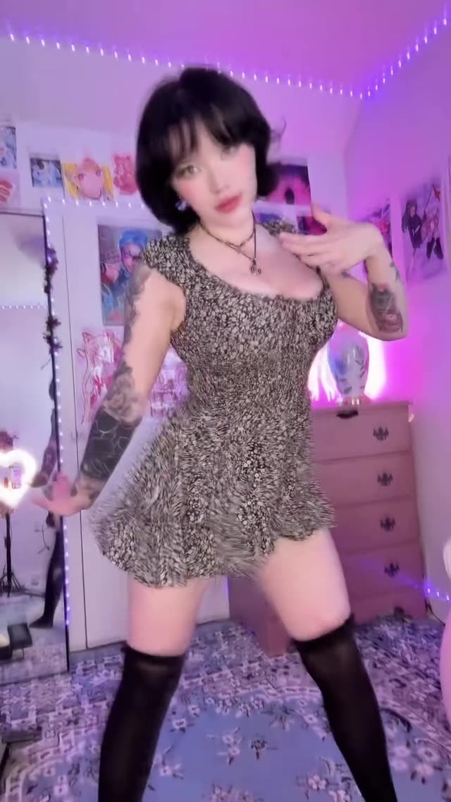 Nivnixxi Video #3dKi3x