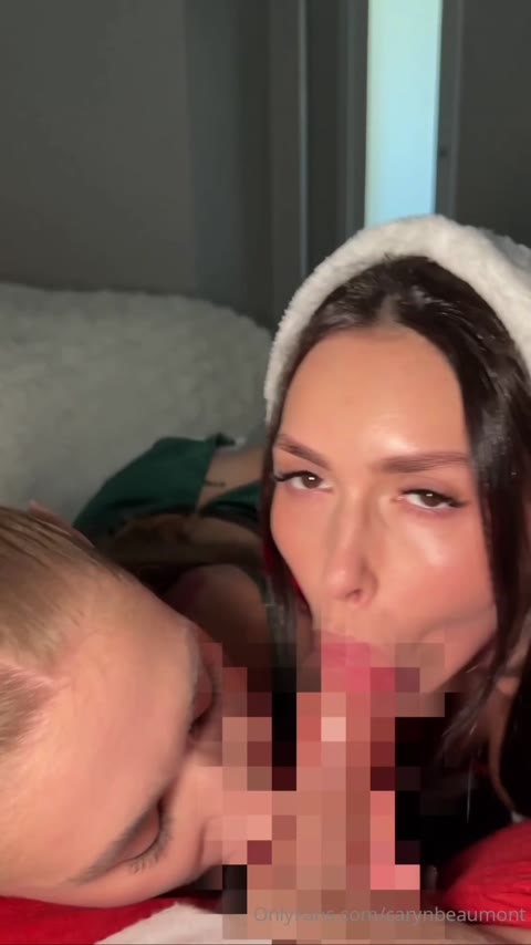 Carynbeaumont Video #7FyJk5