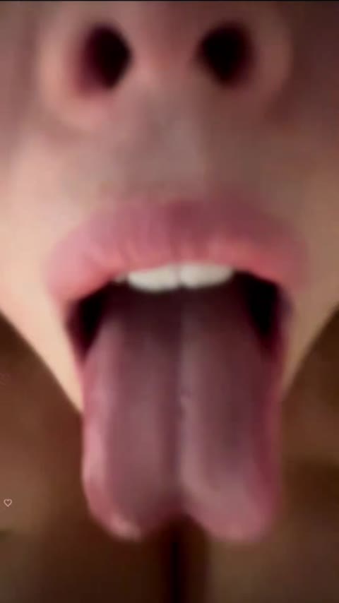 Cristiana.love Video #8Y3xEm