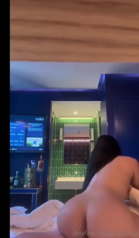 Serverbabe Video #76uGUe