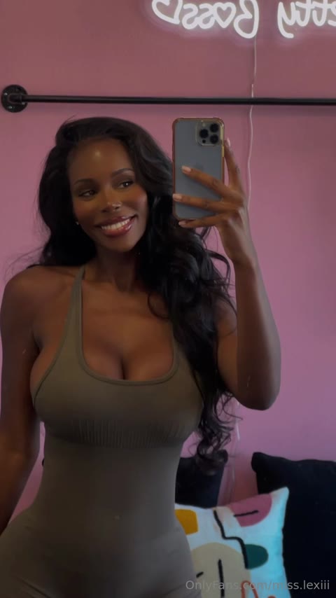 Misslexiii Video #9hUEkC