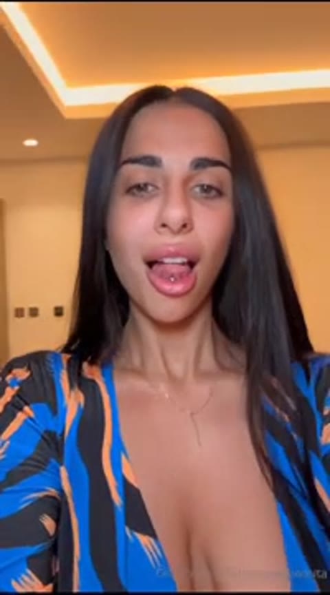 Sarasfamurri Video #5pqAK8