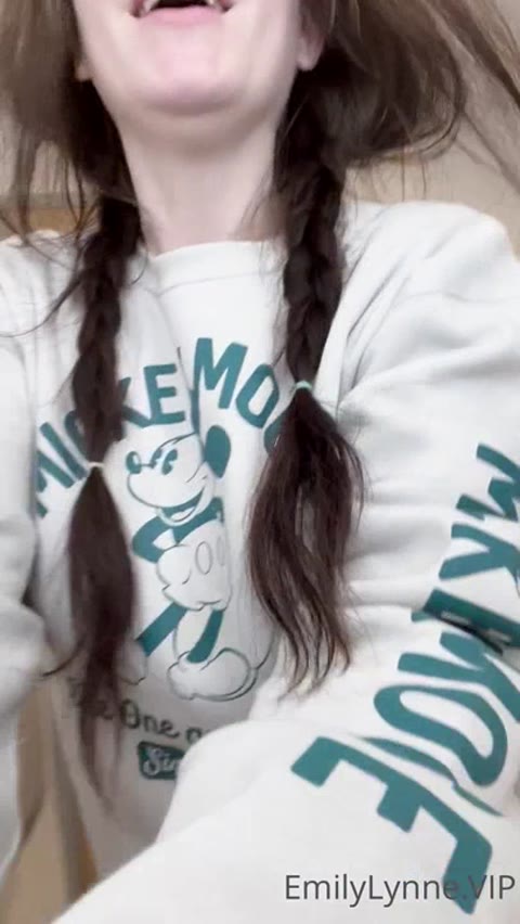 Emilylynne Video #5hn22r