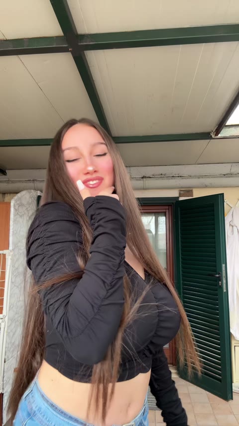 Horygram Video #8eEcQy