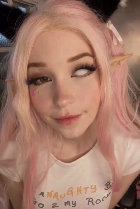 Belledelphine Video #995a5N