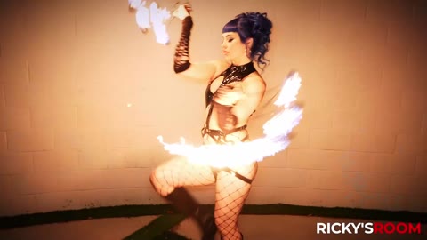 Jewelzblu Video #5VZpSL