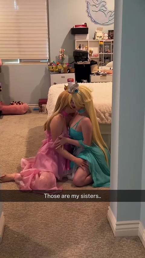 Buttercupcosplays Video #9suw2E