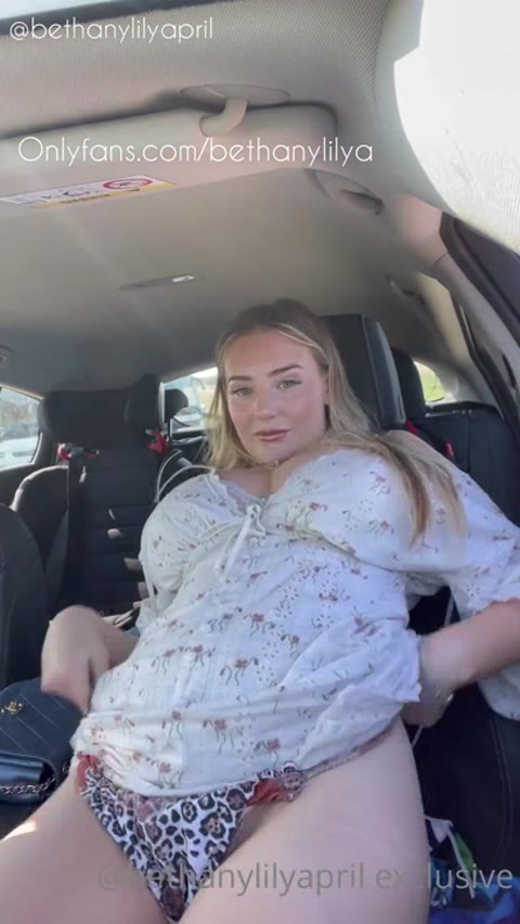 Bethlily Video #6NjNcH
